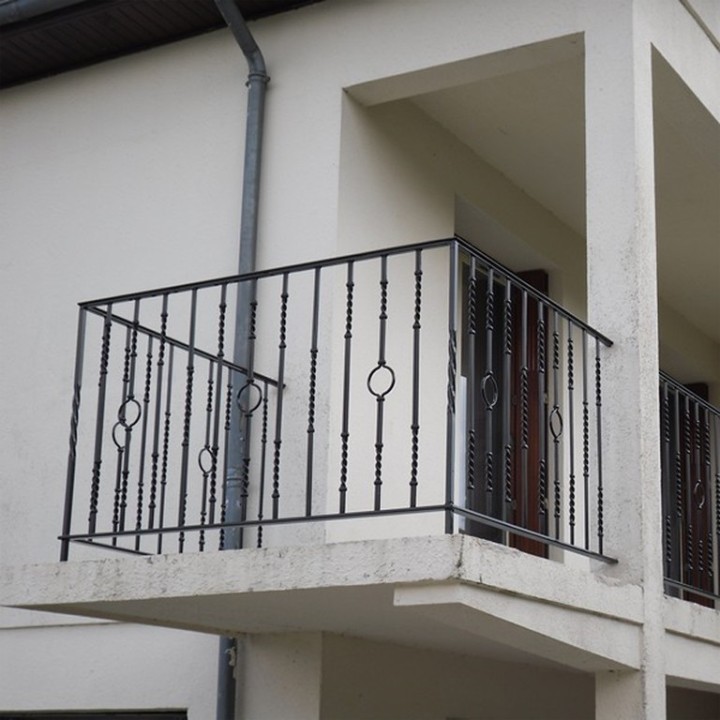 Balustre art déco lisse 1000mm 2xø10mm avec une torsade centrale