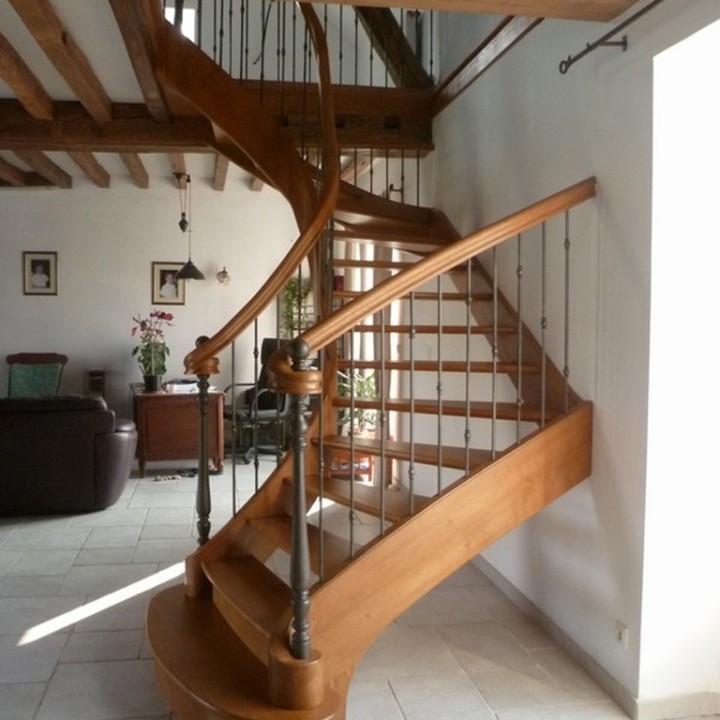 Poteau d'escaliers lisse et galbé à sceller hauteur 1150mm ø60mm
