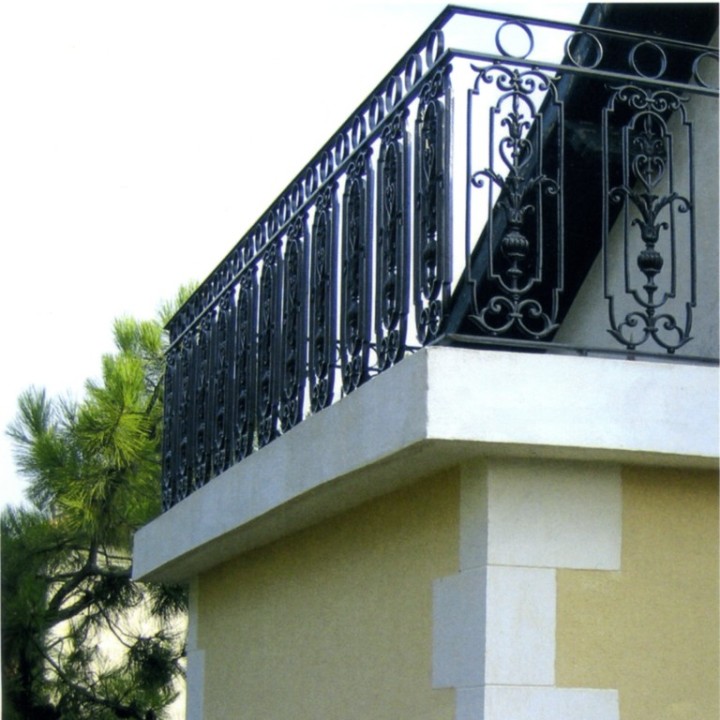 Balustre en fonte décorative hauteur 980x280mm avec inserts acier