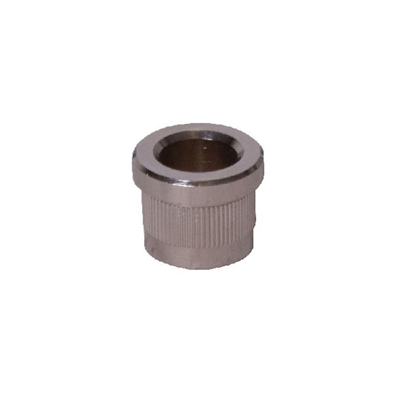 Bague moletée en laiton nickelé pour recevoir des axes de gonds