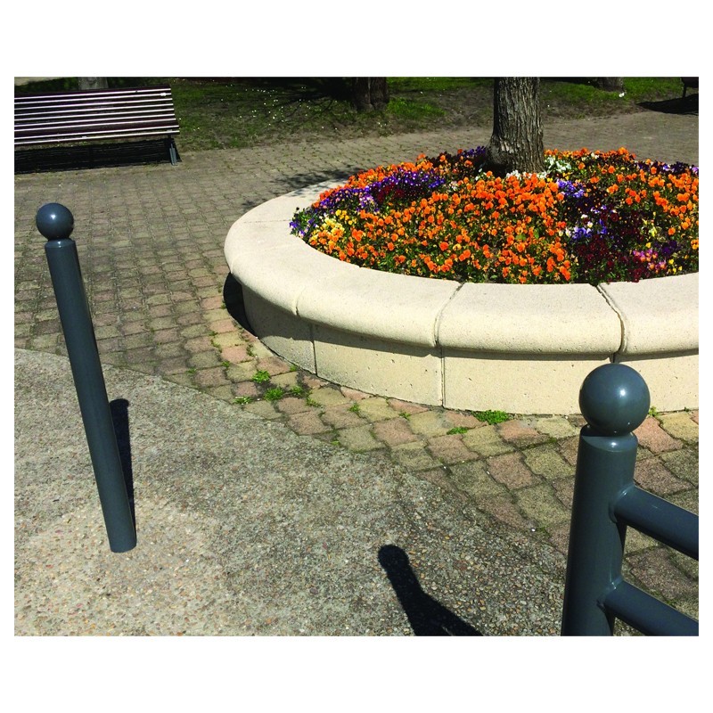 Boules en acier avec collerette pour potelets urbains de Ø76mm ext