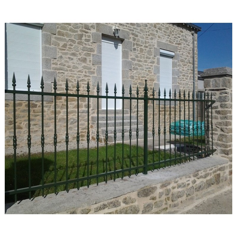 lisse basse de portail ou clôture 40x27mm percée de 14 x Ø16,5mm