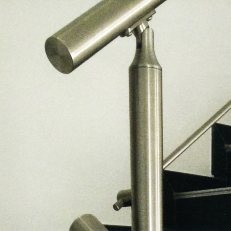 supports inox 304/316 pour poteaux en mainx courantes Ø42,4mm