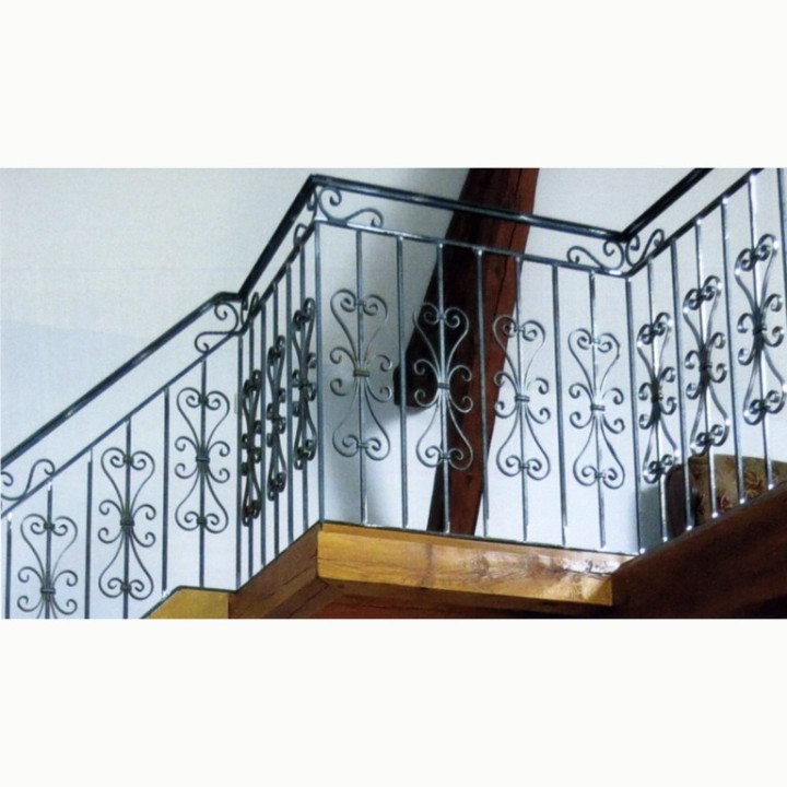 Balustre 900mm lisse 12x12mm avec quatre volutes 12x6mm