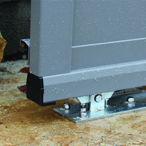 Systme 2 chariots de guidage rail 72x72mm pour portails autoportant 4.5m