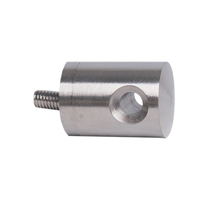 Connecteur en applique pour passage cble 6mm sur plat